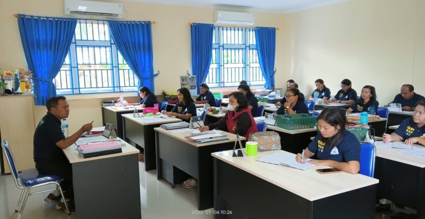 Rapat Bulanan para guru